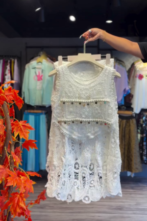Fringe Bloom Crochet Top in Ivory