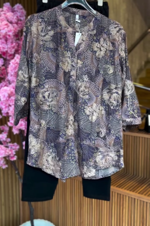 Swirl Bloom Blouse & Noir Base Pants