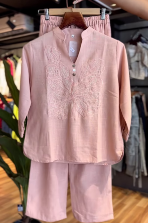 Chic Embroidered Cotton Co-Ord Set – Blush Pink