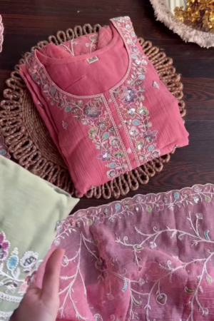 Premium Embroidered Pink Kurti with Matching Dupatta – Elegant Festive Wear Set