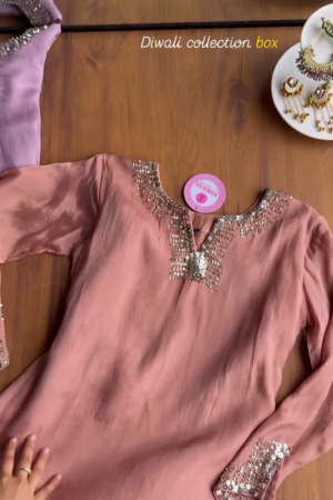 Blush Pink Crushed Silk Kurta with Sequins Handwork Detailing