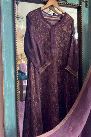 Royal Purple Chanderi Silk Kurta Set with Intricate Thread Embroidery & Handcrafted Detailing