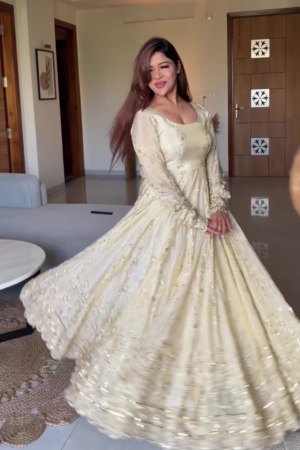 Ivory Luminescence: Scalloped Zari Anarkali Gown