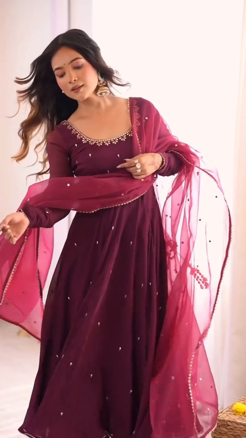 Enchanting Wine Red Embroidered Anarkali Suit Set - Image 5
