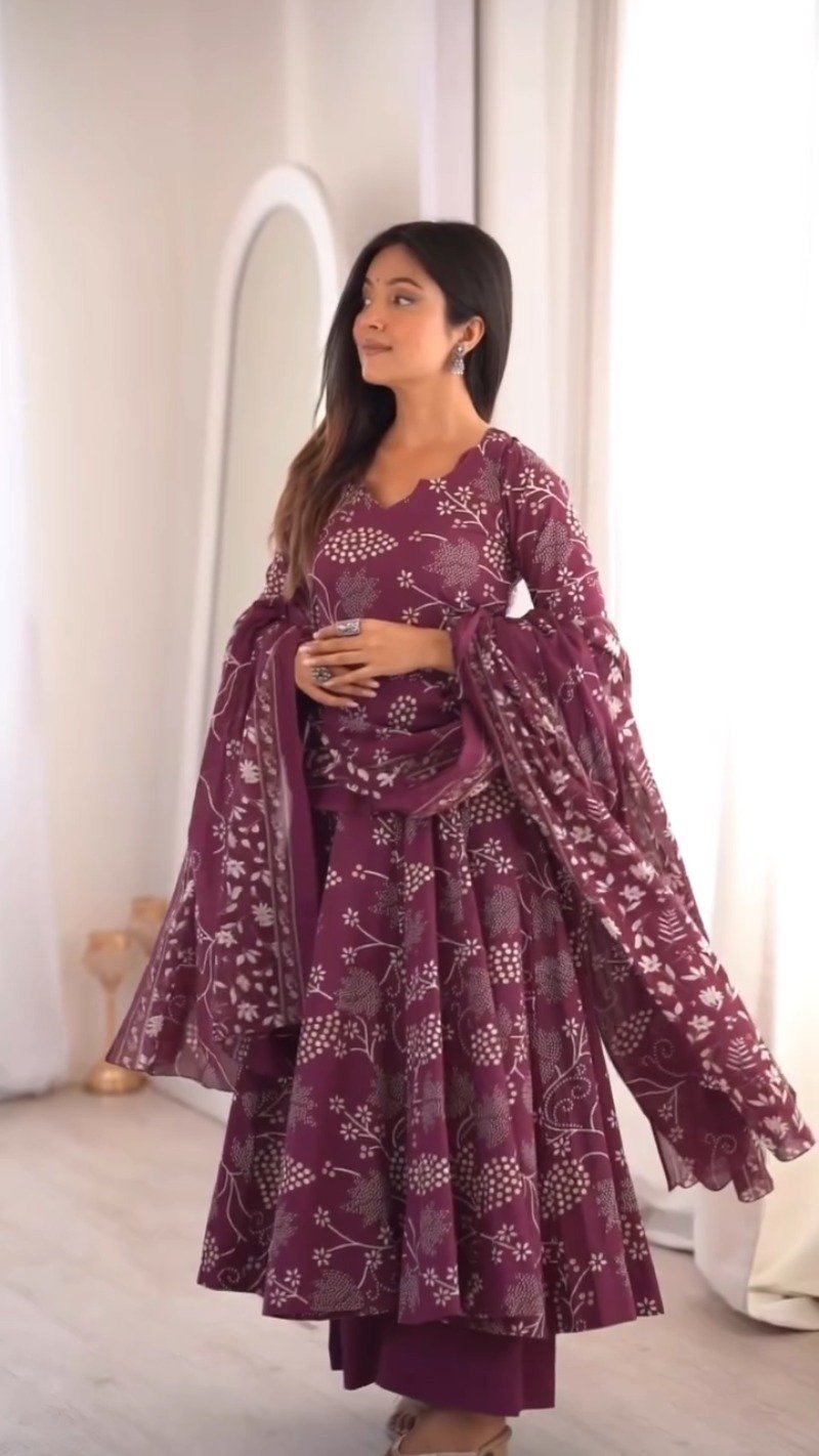 Elegant Floral Print Anarkali Kurta Set with Dupatta β Available in Deep Plum & Midnight Blue - Image 3
