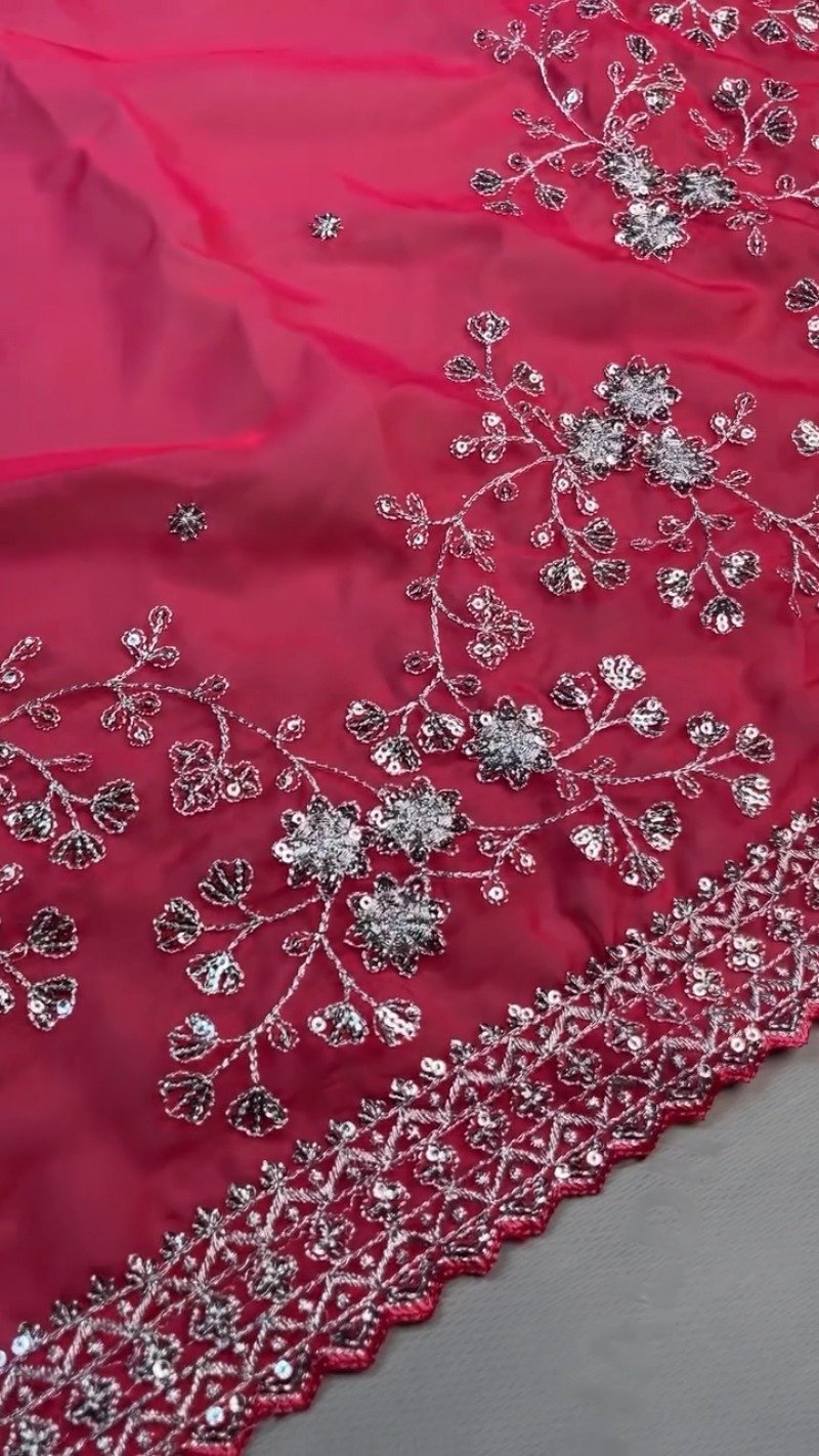 Radiant Rose Fuchsia Sequin Embroidered Saree & Blouse Set - Image 4