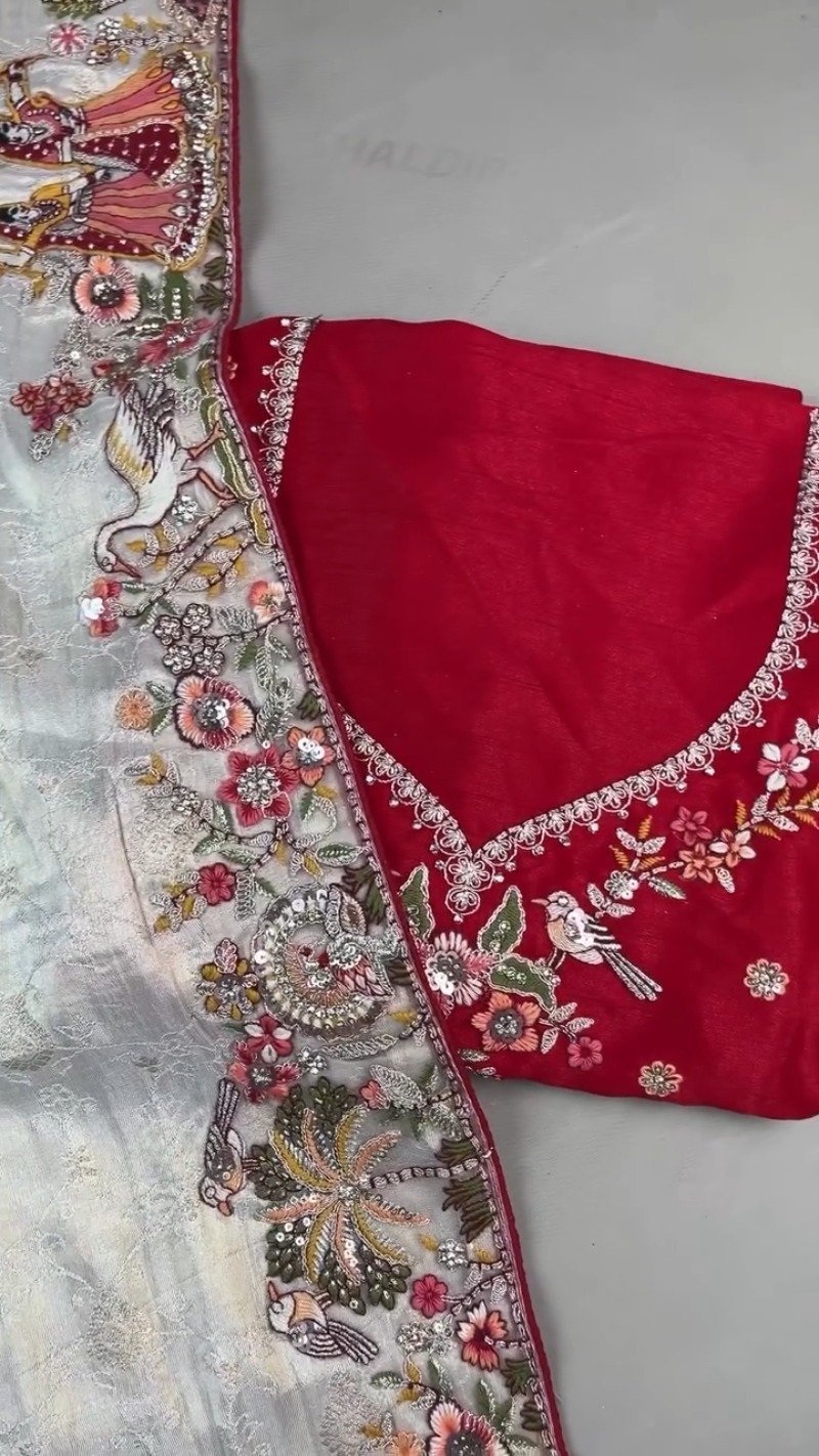 Artisanal Doli-Motif Embroidered Kurta & Drape Set – Available in Off-White & Crimson Red