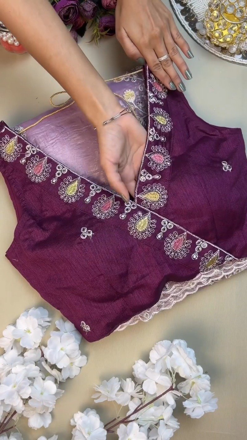 Lilac Organza Saree with Deep Plum Embroidered Blouse β Available in Lavender & Plum - Image 3